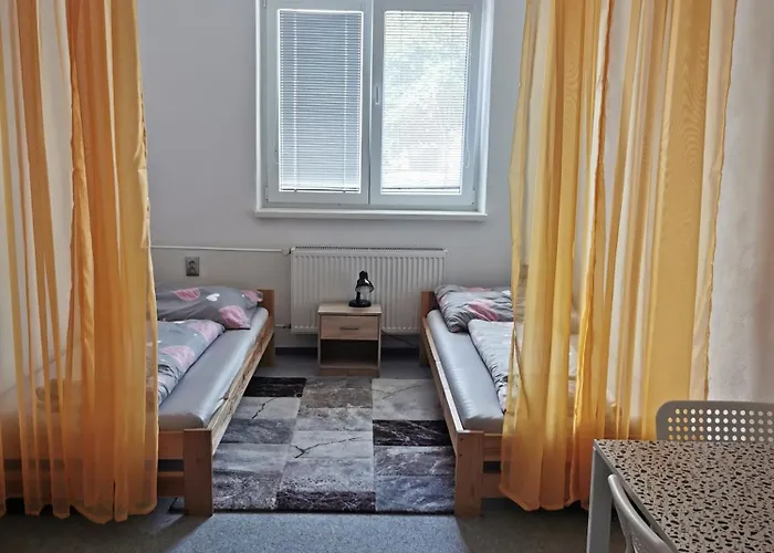 Homestay szállás Living & Bus Station & Mlynske Nivy *